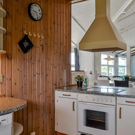 Amazing Home In Hvide Sande With Sauna *